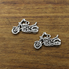 10 pcs Encantos da motocicleta scooter ciclomotor 24*14mm Tibetanos Banhado A Prata Pingentes Antique Jewelry Making DIY Handmade Artesanato 2024 - compre barato