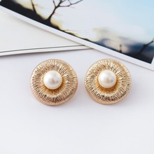 Exaggerated attractive pearl earring water ripple earpins jewelry plating gold pretty girl free shipping 2024 - buy cheap