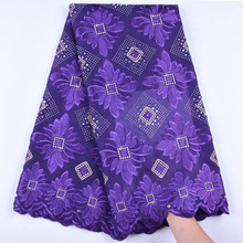 Tela de encaje de gasa suiza en Suiza tela de encaje de algodón seco africano 2019 última tela púrpura para boda telas de encaje nigeriano S1667 2024 - compra barato