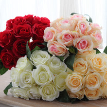 Ramo de rosas rojas artificiales para decoración del hogar, ramo de seda para boda, fiesta de cumpleaños, Día de San Valentín, 10 Uds. 2024 - compra barato