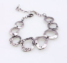 Top Quality Alloy Vintage bracelet Charm bracelets Fashion jewelry wholesale BR9137 2024 - buy cheap