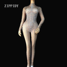 Женский стрейчевый комбинезон с длинными рукавами и жемчугом, боди с имитацией обнаженного тела, для выступлений на сцене 2024 - купить недорого