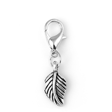 Factory Price!! New  Floating Locket Feather Charms Fit Floating Cheap Lockets Jewelry CM443# 2024 - buy cheap