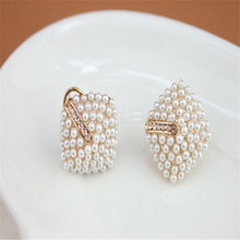 2018   New Fashion Jewelry Crystal Rhinestone Pearl Stud Earrings For Women Vintage Earrings Accessory Jewelry 2024 - buy cheap