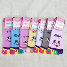 Meias de cano curto para crianças e meninas, meias engraçadas coloridas de arco-íris com cinco dedos 2024 - compre barato