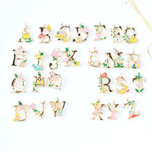 Colgantes de aleación de A-Z con letras del alfabeto, colgantes florales de gota de aceite, esmalte de Metal, tono dorado, inicial de flor, DIY, 52 Uds. 2024 - compra barato