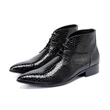 2020 Модные мужские ботильоны из натуральной лакированной кожи; ковбойская обувь на низком каблуке; зимние ботинки в стиле панк из кожи питона со шнуровкой и высоким берцем; размеры 13 2024 - купить недорого
