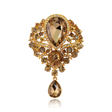 Cute Female Crystal Rhinestone Brooch Wedding Bouquet Fashion Jewelry Brand CC Brooch Pins For Women Christmas Gift 2024 - buy cheap