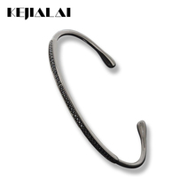 Pulseiras ajustáveis anil arjanda, braceletes com barra aberta, cor preta, banhada a preto, para homens e mulheres 2024 - compre barato