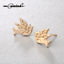 Pendientes con diseño de pájaro volador para mujer, aretes con pasador, estilo Punk, Hip Hop, golondrina, accesorios de joyería para Club 2024 - compra barato