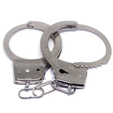 Ролевые игры Серебряные Металлические наручники с ключами полицейская ролевой косплей инструменты полицейская игрушка для детей мальчик хитрый реквизит игра 2024 - купить недорого