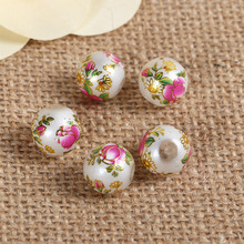 Doreenbeads de miçangas tensha, pintura de vidro vintage com miçangas redondas em formato de flor de rosa, imitação de pérola de cerca de 12mm( 4/8 "), dia, 5 peças 2024 - compre barato