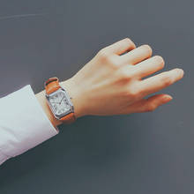 2020 Fashion Classic Vintage Magic Rome Dial  Thin Leather Strap Quartz Wristwatch Watch for Women Ladies Girls 2024 - buy cheap