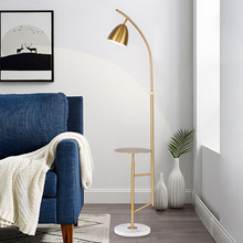 Lámpara de pie minimalista posmoderna para sala de estar, luz de mesita de noche de lujo, de diseñador creativo, lámpara de pesca dorada nórdica E27 2024 - compra barato