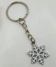 Drops of Christmas snowflakes Charm Keychain Vintage Pendant For Car Key Ring Handbag Creative Gift Jewelry Accessories 2024 - buy cheap