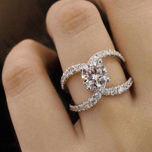Классические женские кольца с переплетенными кристаллами, серебряное кольцо, Женские Ювелирные изделия для танцевальной вечеринки, аксессуары 2024 - купить недорого