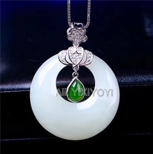 Hermoso Real 925 Plata blanco verde Jade HeTian cuelga hebilla redonda colgante de la suerte + collar gratis Certificado de joyería fina 2024 - compra barato