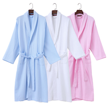 Bata Kimono de algodón para mujer, ropa de dormir informal con cinturón, elegante, para Baño y Spa, color blanco y rosa, Otoño e Invierno 2024 - compra barato