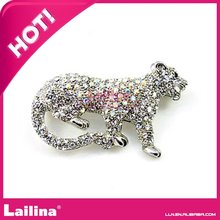 Fashion Alloy Jewelry lion Brooch Shiny Rhinestone Brooch Pin For Men 2024 - buy cheap