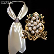 Fashion Scarf Buckle Accessories Brooch Vintage Simulated Pearl Frog Brooch Pins Shawl Buckle Clips For Women 2024 - buy cheap