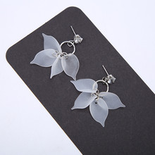 New Fashion Big White Flower Earrings For Women Jewelry Elegant Scrub Petal Earrings Crystal Ear Studs Jewelry Gift Wholesale 2024 - buy cheap