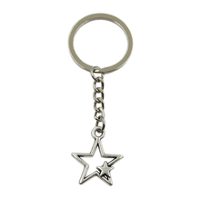 Llavero con colgante de Doble Estrella para hombre, cadena de Metal, Color plateado, para regalo de coche, llaveros de recuerdo, envío directo, precio de fábrica 2024 - compra barato