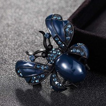 Statement Fashion Men's Vintage Enamel Insect Pin Brooch Best Hats Accessory Brand Rhinestone Crystal Hijab Pins Bags Bijoux 2024 - buy cheap