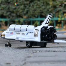 2018 Прямая доставка космических кораблей Модель красивая модель космического корабля модель белый практические развлечения шаттл модель 2024 - купить недорого