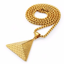 Pingente pirâmide triangular de luxo dourada, colar de aço com corrente de 70cm, design popular para homens e mulheres, presente de rapper 2024 - compre barato