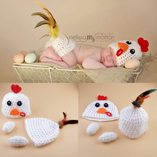 Вязаный детский курица женский костюм наряд для новорожденных Подставки для фотографий ручной работы животных Дизайнерская одежда для малышей H265 2024 - купить недорого