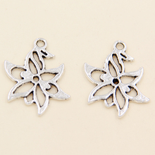 Venta al por mayor de colgantes de plata tibetana con flores de 60 uds 15x20mm 2024 - compra barato