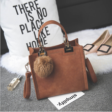 Женская сумка через плечо, роскошные сумки, женские сумки, дизайнерская Высококачественная кожаная сумка-мессенджер, женская сумка с помпоном 2024 - купить недорого