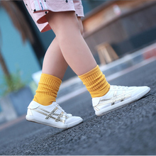 Calcetines de algodón multicolor para niños y niñas, medias deportivas de colores sólidos para mantener el calor, ropa para niños de 1 a 10 años 2024 - compra barato