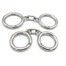 Aço inoxidável bdsm bondage algemas para sexo metal restrições chicote de pulso punhos de mão bdsm kit brinquedos sexuais para mulher 2024 - compre barato