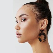 Pendientes colgantes ovalados de resina acrílica para mujer, joyería de moda, aretes geométricos de gran círculo de carey, aretes de acetato, 2020 2024 - compra barato