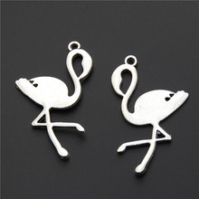 5 uds. De colgante de aleación de pájaro para pulsera, fabricación de pendientes, accesorios de joyería DIY, flamenco Animal, Color plateado, A672 2024 - compra barato