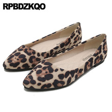 ZAPATOS BARATOS de gamuza China para mujer, zapatillas planas de talla grande 11, de punta puntiaguda, de diseñador chino, bonito estampado de leopardo, 10, 43, 2021 2024 - compra barato