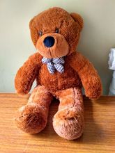 Oso de felpa de juguete para niños, oso de peluche con ojos grandes, bonito lazo de juguete oso relleno, color marrón oscuro, 100cm 2024 - compra barato