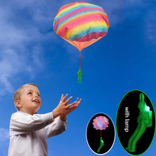 Paracaídas de colores para niños, juguete educativo para lanzar a mano, deportes al aire libre, juguete volador 2024 - compra barato