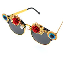 Солнцезащитные очки «кошачий глаз» женские, брендовые привлекательные солнечные аксессуары с кристаллами, для шоу на баре, 2018 2024 - купить недорого