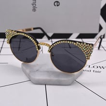 Gafas de sol de estilo ojo de gato para mujer, lentes de sol de estilo Vintage, de gran tamaño, de diseñador de marca, con diamantes brillantes, 2019 2024 - compra barato