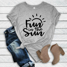 Футболка с надписью «Fun In The Sun», повседневная Летняя Пляжная футболка с надписью «Vacay», модная женская футболка унисекс Tumblr, хипстерская забавная футболка с графическим рисунком 2024 - купить недорого