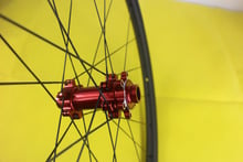 29er cross-country mountain bike carbon fiber front wheel 30mm width 25mm depth hookless clincher M15 15mm thru 29" 29in MTB XC 2024 - buy cheap