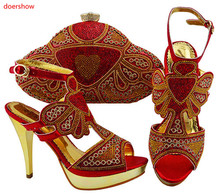 Sapatos e Bolsas Para Combinar Italiano vermelho Set Nigeriano doershow Sapatos e Saco de Harmonização de Casamento Africano Sapatos e Bolsa Conjunto HUU1-13 2024 - compre barato