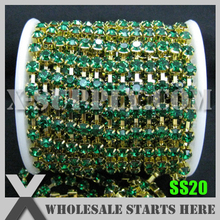 Single Row SS20 Sparse Rhinestone Cup Chain, Jewelry Accessories, Emerald Rhinestone in Gold Base, X11220 2024 - buy cheap