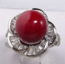 Прекрасный красный морской ракушка жемчужный шарик 18KGP кольцо (6,7, 8,9) 2024 - купить недорого
