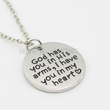 2015 New Memorial Jewelry "God has You in His Arms, I Have You in my Heart " Remembrance Pendant Necklaces 2024 - buy cheap