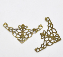 8seasons-adornos filigrana para mujer, joyería de diseño floral de bronce antiguo triangular, 48mm x 26mm, 50 Uds. 2024 - compra barato