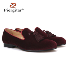Piergitar 2019 New dark red colors velvet men tassel shoes Wedding men loafers handmade men's casual shoes smoking slippers 2024 - buy cheap