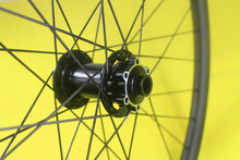 27.5er mtb impulso de fibra carbono roda dianteira 30mm hookless 3 k fosco 110mm m15 15mm até 650b 27.5 "moderado xc am toda a bicicleta montanha 2024 - compre barato
